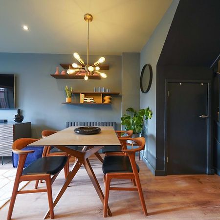 Castle Townhouse Kenilworth - Private Parking - 24 Hr Gym Access - Town Centre Daire Oda fotoğraf