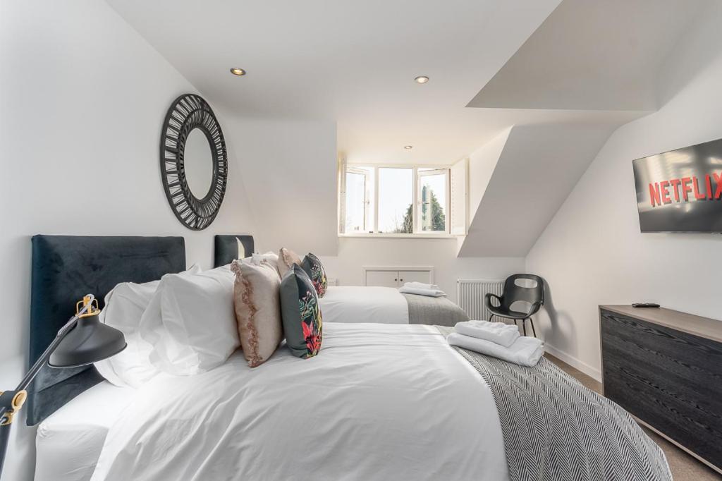 Castle Townhouse Kenilworth - Private Parking - 24 Hr Gym Access - Town Centre Daire Dış mekan fotoğraf